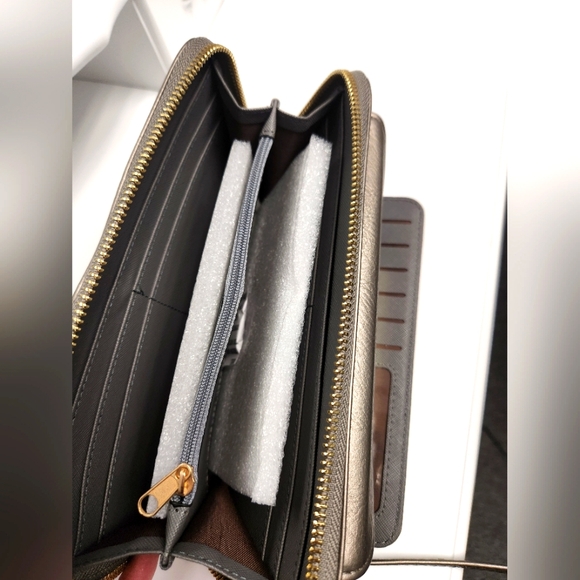 Pewter Wristlet Wallet Cardholder - Picture 8 of 8